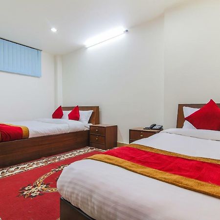 Oyo 358 Hotel Rose Star Kathmandu Esterno foto