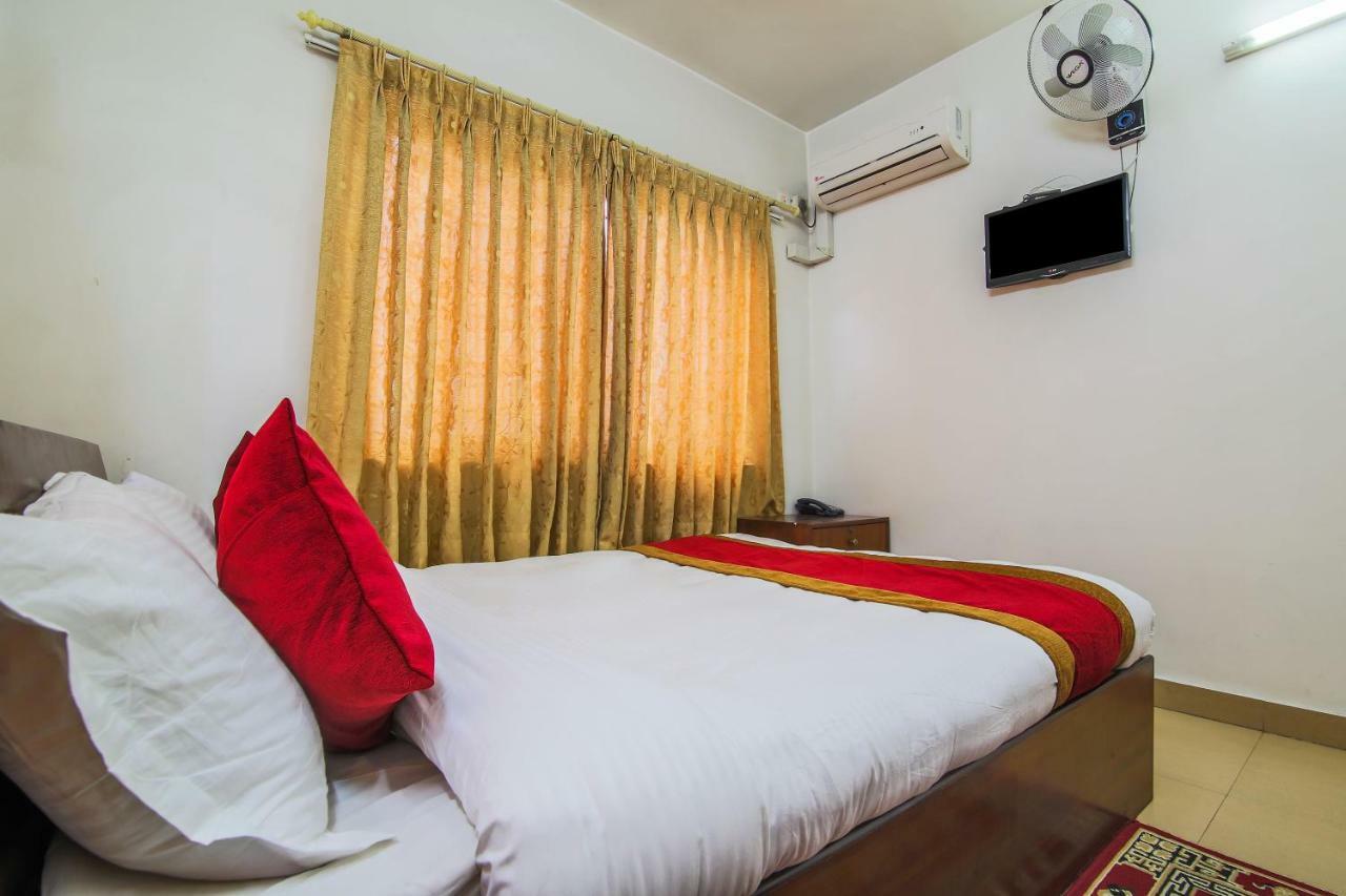 Oyo 358 Hotel Rose Star Kathmandu Esterno foto