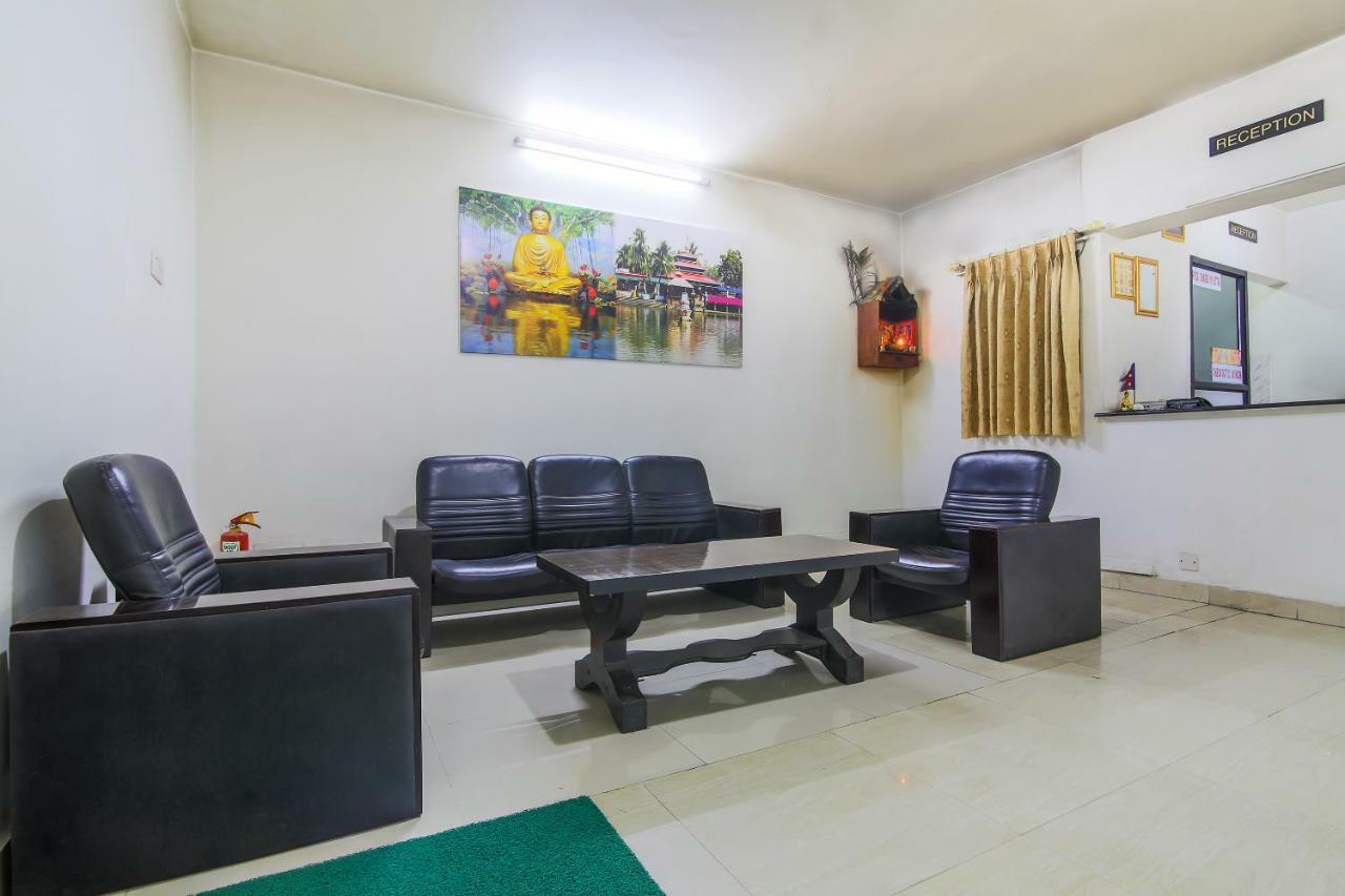 Oyo 358 Hotel Rose Star Kathmandu Esterno foto